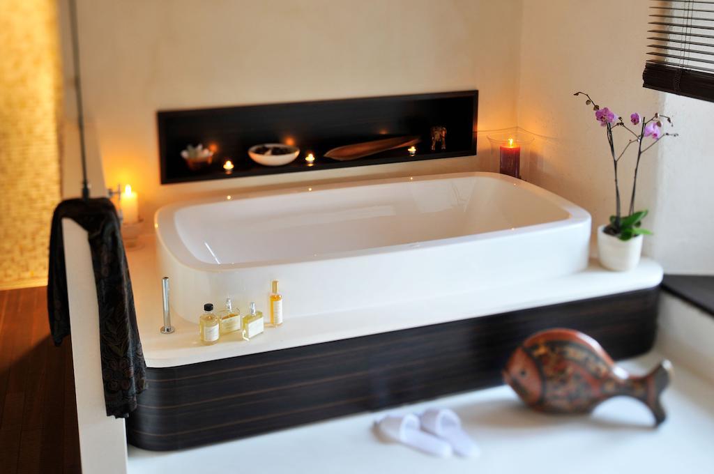 Mollens  La Belle Saison B&B 객실 사진